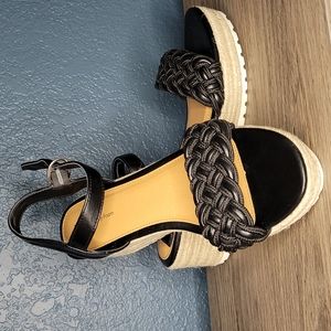 Black Memory foam wedge sandal